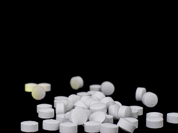 家庭空氣環(huán)境消毒片公共衛生消毒劑